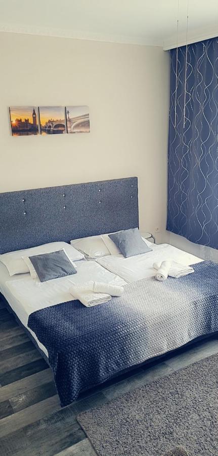 Napfény Szállás Szeged Esterno foto